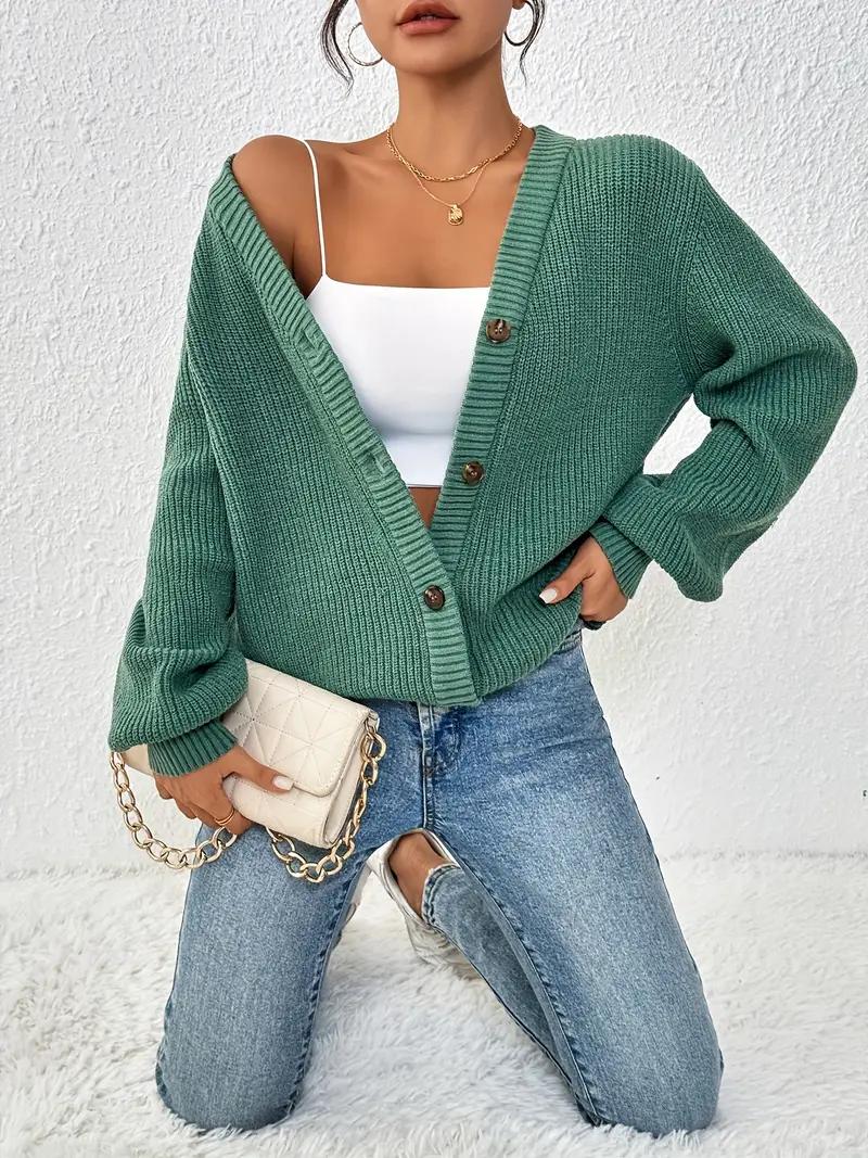 Elegant Buttoned Knit Cardigan